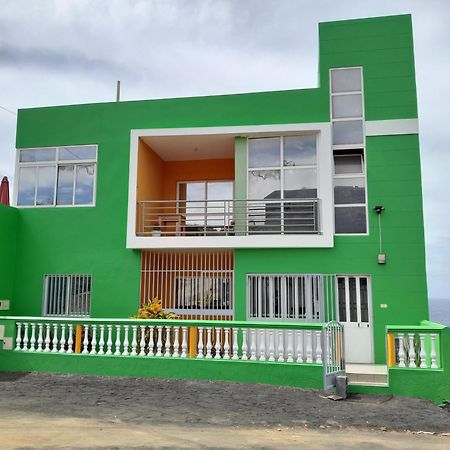 Chez Albino Guest House Sao Filipe Exterior photo